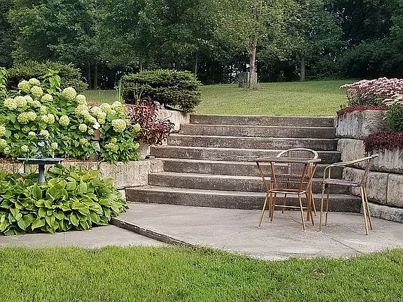 5th image of 11355 Willowbrook Dr NE