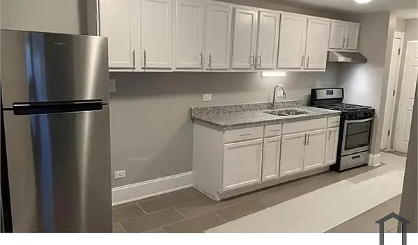 2 bed, $1,686 — Photo 1