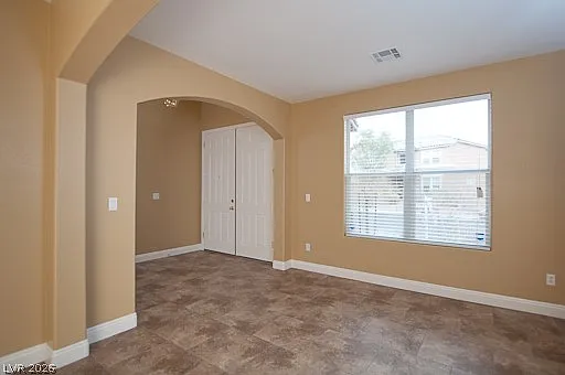 1025 Equator Ave — Photo 5