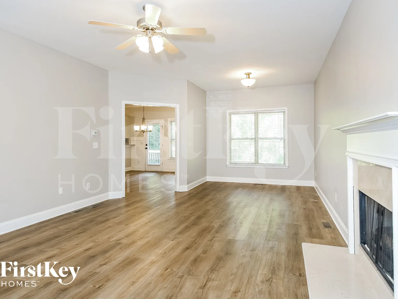 5 bed, 2.5 bath, 2297 sqft, $2,460 — Photo 3