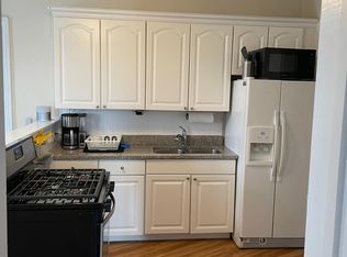 18 Willieb St, Glastonbury, CT 06033