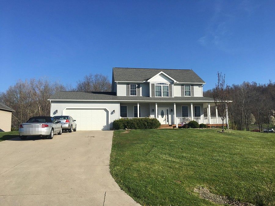 1st image of 115 Conn Dr