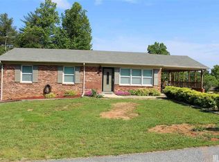 3437 Pinehurst Pl NE, Lenoir, NC 28645