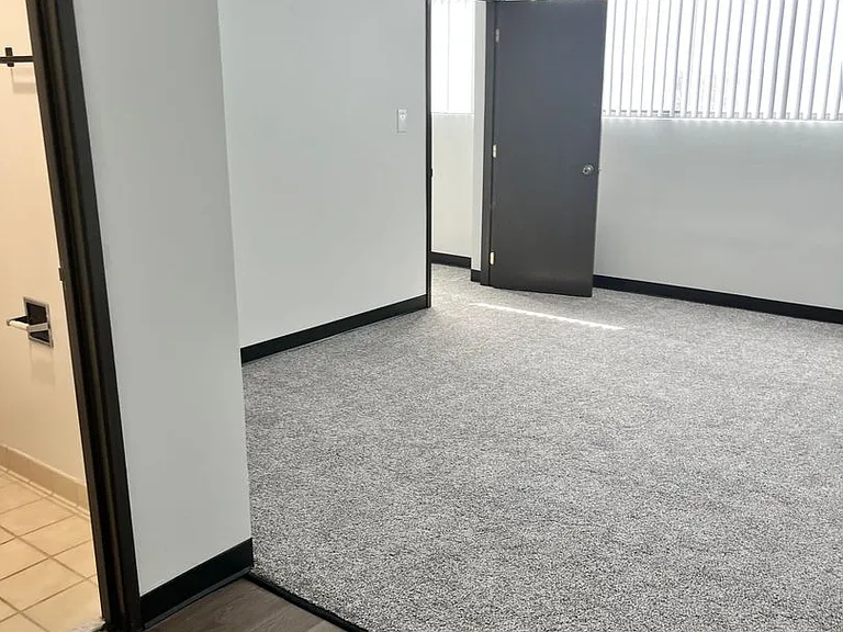 The McCoy at 8035 Apartments - Clive — Photo 47