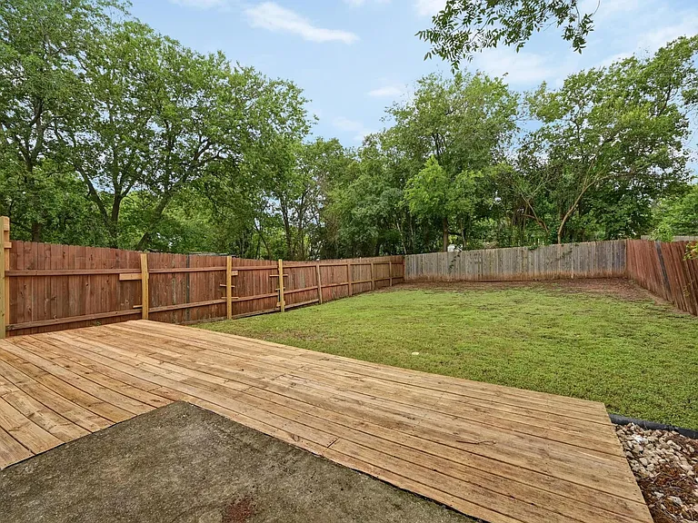 3203 Carol Ann Dr #B — Photo 21
