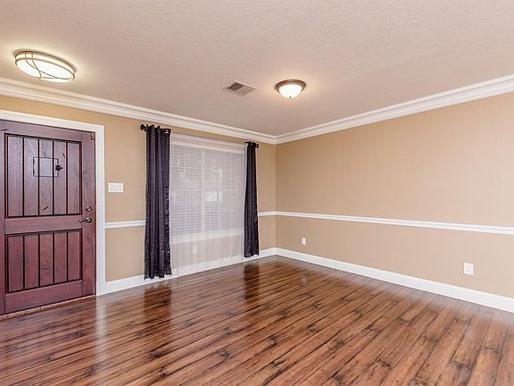 3rd image of 6742 Barker Bend Ln