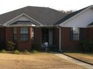 12401 Cherry Laurel Dr, Little Rock, AR 72211
