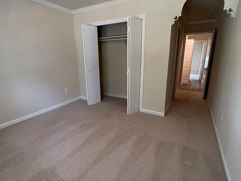1555A Oakpointe Dr SW #A — Photo 17