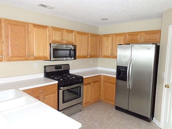 5th image of 8982 Meadowmont View Dr