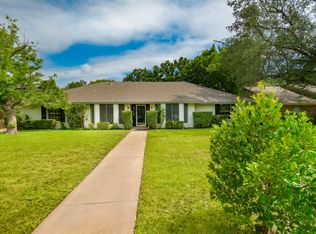 2605 Westridge Dr, Arlington, TX 76012