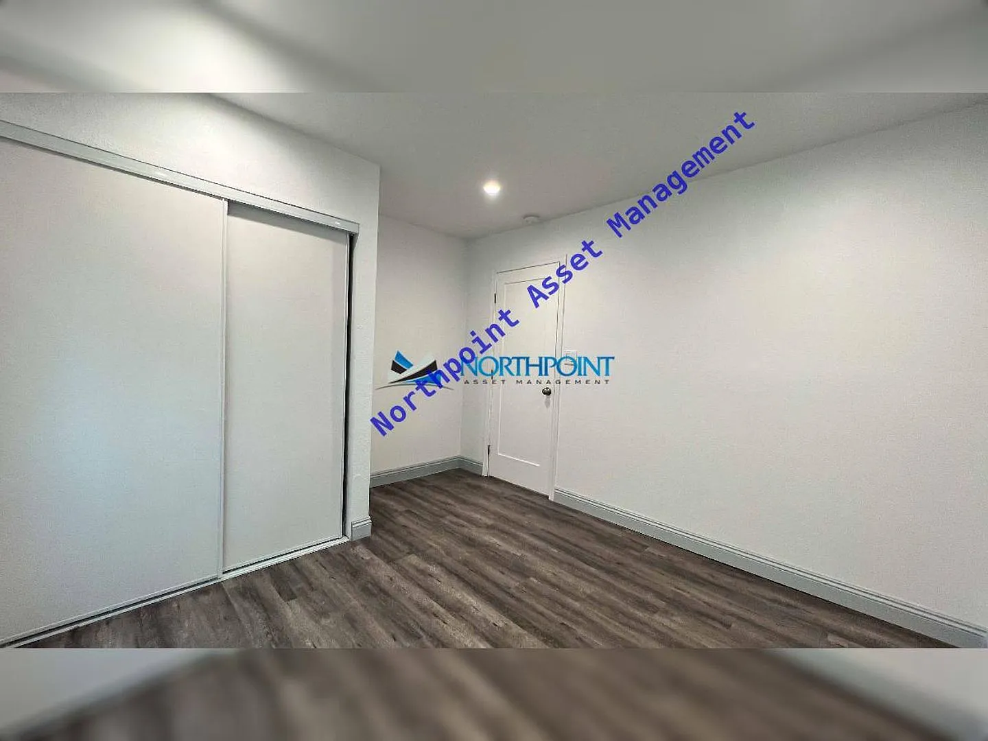 2-Bedroom, 1 Bath Apartment for Rent in San Diego, CA | Modern Kitchen | Reserve Parking — Photo 4