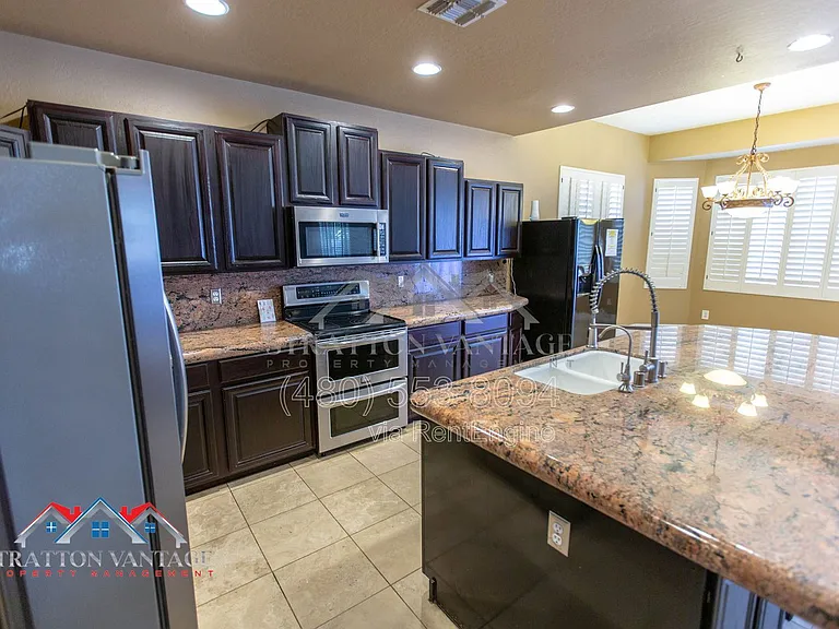 6105 W Topeka Dr — Photo 10