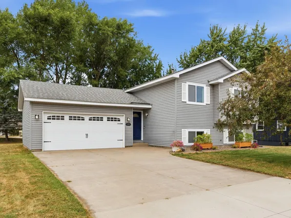 1463 Oakdale Ave, West Saint Paul, MN 55118