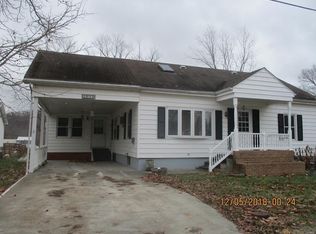 2612 S Carolina St, Louisiana, MO 63353