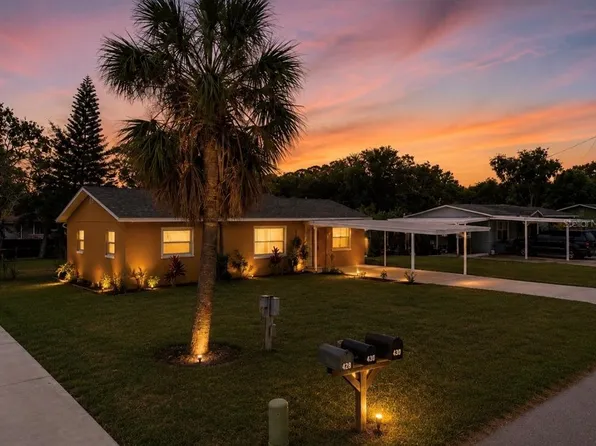 404 12th St SW, Ruskin, FL 33570