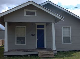 2425 Boston Ave, Nederland, TX 77627