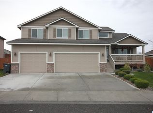 8527 W 6th Ave, Kennewick, WA 99336