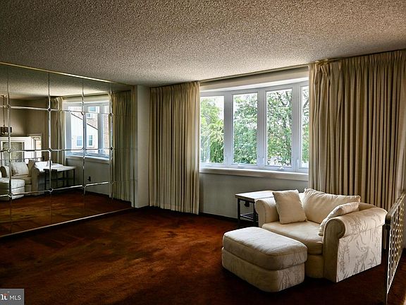 5th image of 10212 Woburn Pl