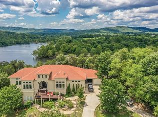 69 Sailboat Dr, Eureka Springs, AR 72631