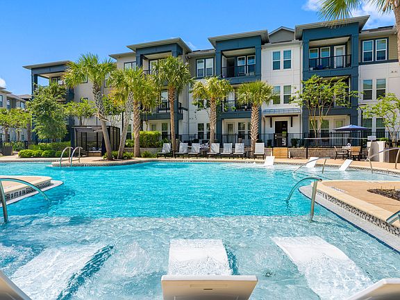 5th image of 375 Summer Cypress Cv #202