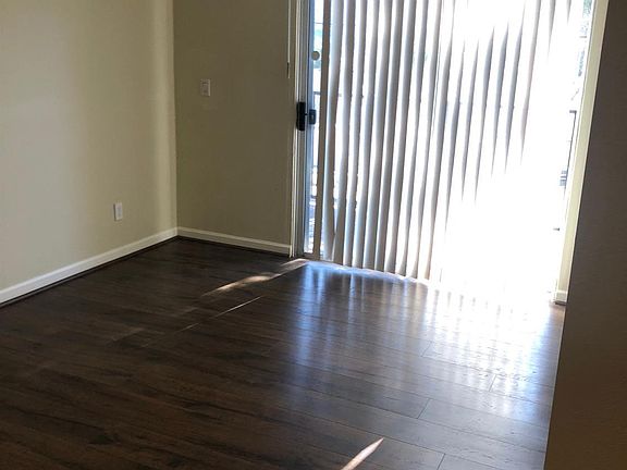 2nd image of 4441 Cloud Ave