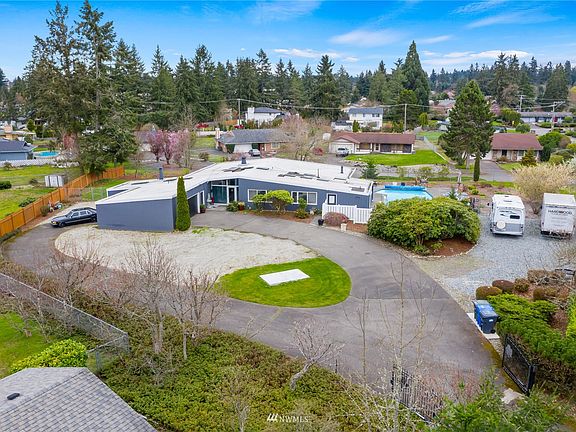 2nd image of 11411 Loch Lea Dr SW