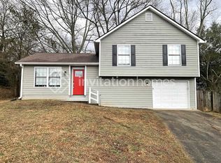 1065 Parkwest Ct, Stone Mountain, GA 30088