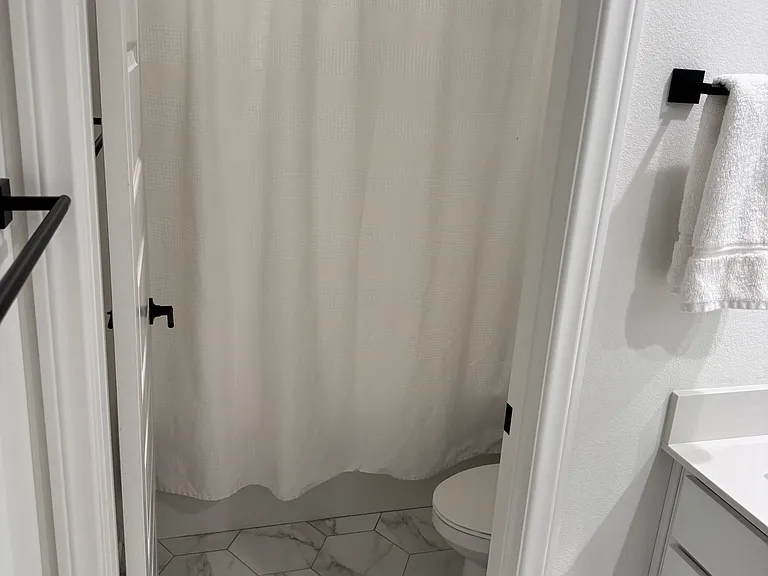 775 Augusta Dr #5 — Photo 4