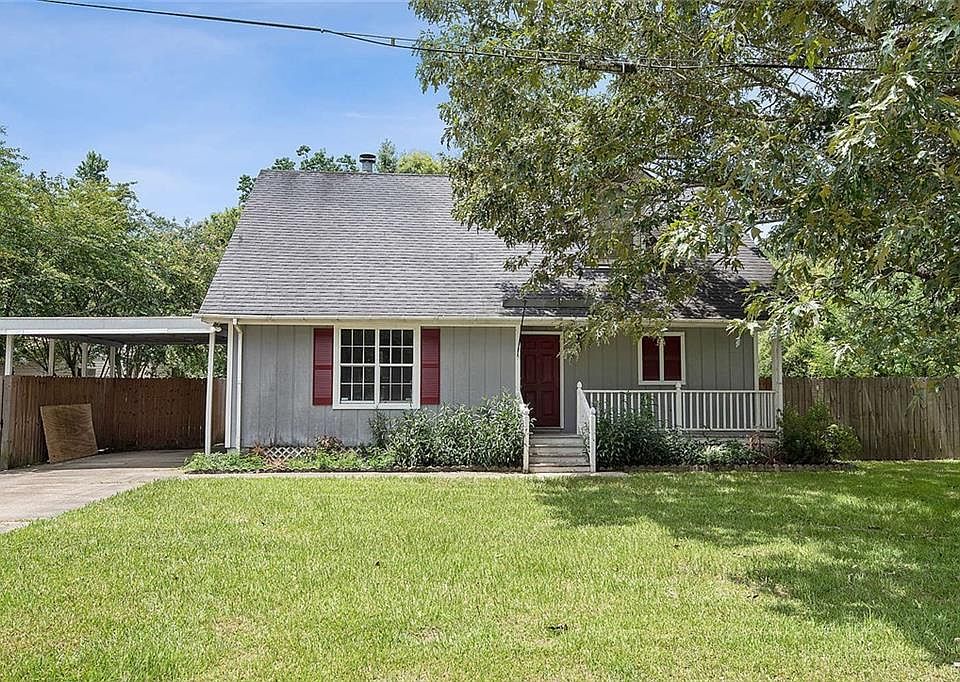 1st image of 26260 Sunrise Lake Dr
