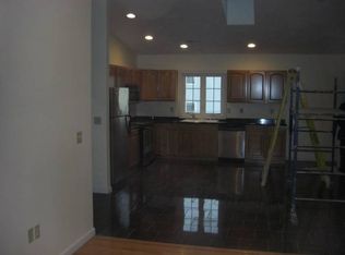1 Hatfield St UNIT 10, Worcester, MA 01604