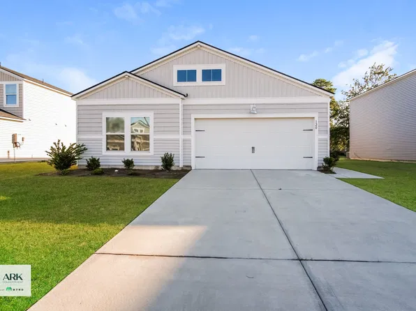 120 S Reindeer Rd, Myrtle Beach, SC 29575