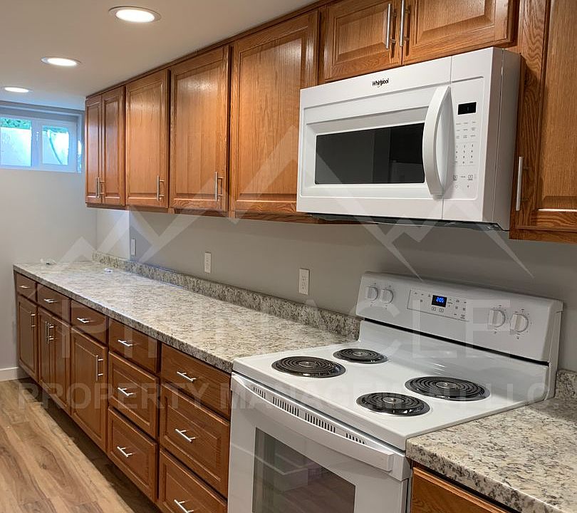 1st image of 3 Chicago Ave #3B