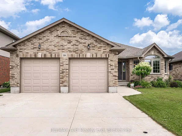 138 Millson Cres, Saint Marys, ON N4X 1E3