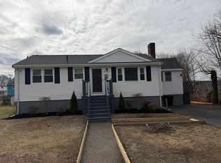 11 Carter St, Brockton, MA 02302