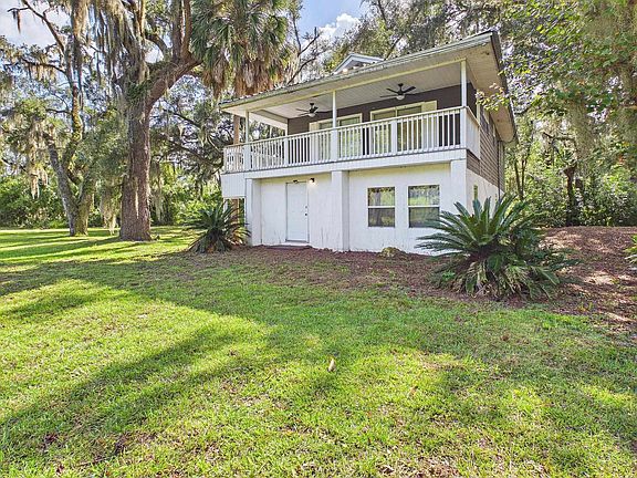 8th image of 117 Davis Dr