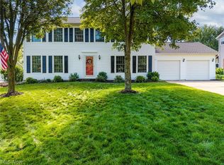 1170 Waterbury Dr, Medina, OH 44256