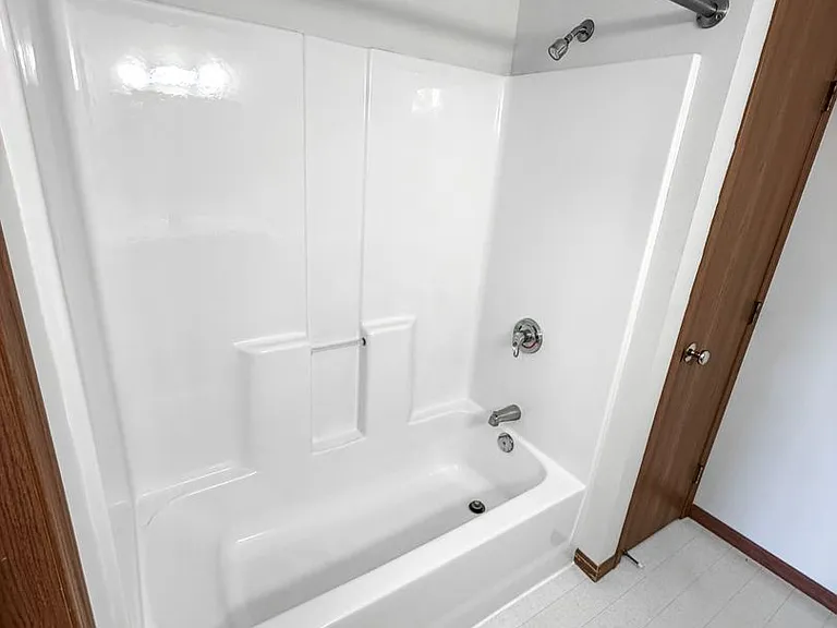 221 2nd St #307 — Photo 13