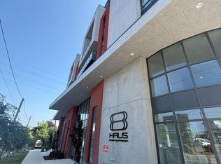 2433 Dufferin St #502, Toronto, ON M6E 0B4