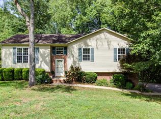 609 Blue Ridge Dr, Columbia, TN 38401