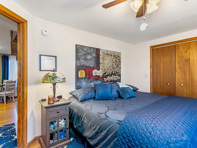 102 Mizzen Ct — Photo 11