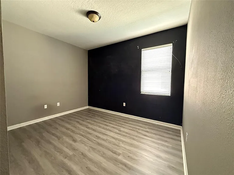 10638 Laguna Plains Dr — Photo 36