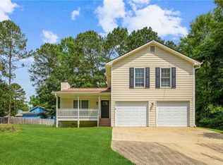 2040 Darrel Ln, Lawrenceville, GA 30046