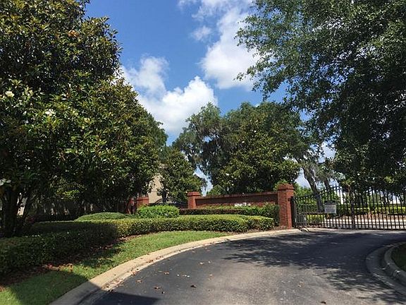 5th image of 143 Magnolia Park Trl