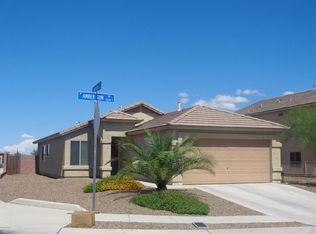 718 W Amber Sun Dr, Green Valley, AZ 85614