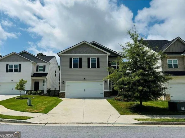100 Rainy Ct, Hoschton, GA 30548
