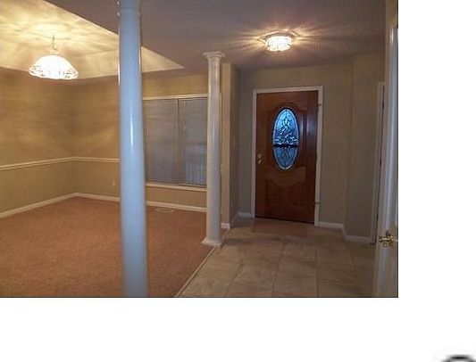 2nd image of 1982 Cordia Cir