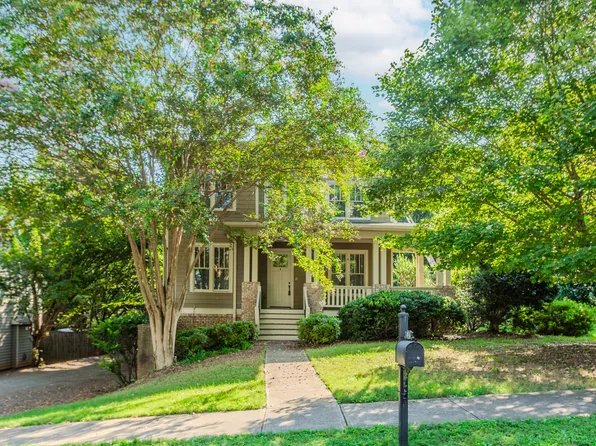 831 Milam Cir, Clarkston, GA 30021