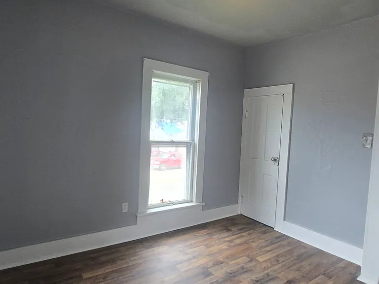 461 E Garfield Ave — Photo 6