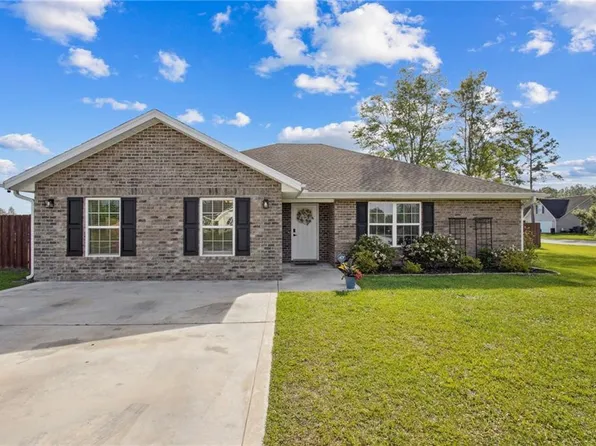 14 Galloway Dr, Folkston, GA 31537