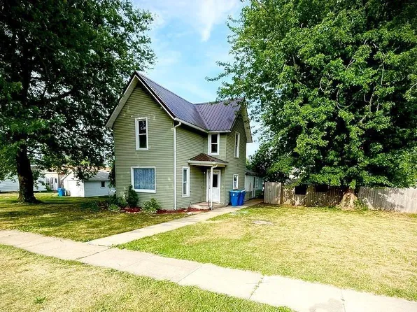 206 Broadway St, Lost Nation, IA 52254